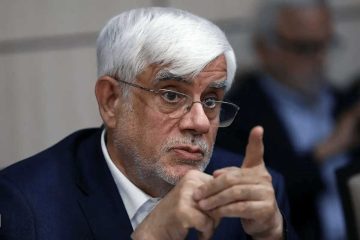 نارضایتی عارف از قطع برق و انتظار برای رشد اقتصادی